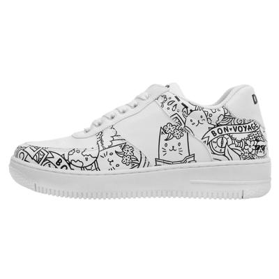 Sneaker DOGO "Dice Low-Top Sneaker Bon Voyage Damen Sneaker", Damen, Gr. 36, atmungsaktiv gefüttert ungefüttert, Normalschaft, weiß, Lederimitat, Schuhe Sneaker, Handgefertigt