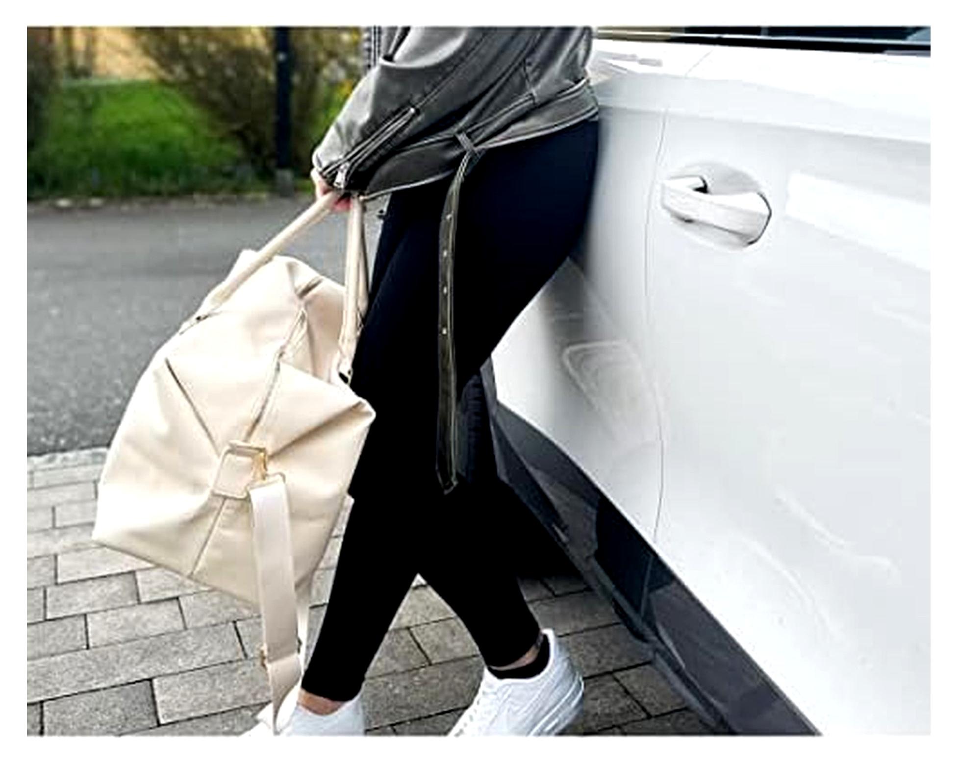 Individuell gestaltbare Weekender Reisetasche für Damen | Sport- und Reisetasche mit Monogramm | Große Frauentasche Totebag mit abnehmbarem Schultergurt