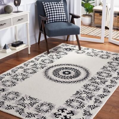 SAFAVIEH Handmade Empire Gillina Floral Wool Rug