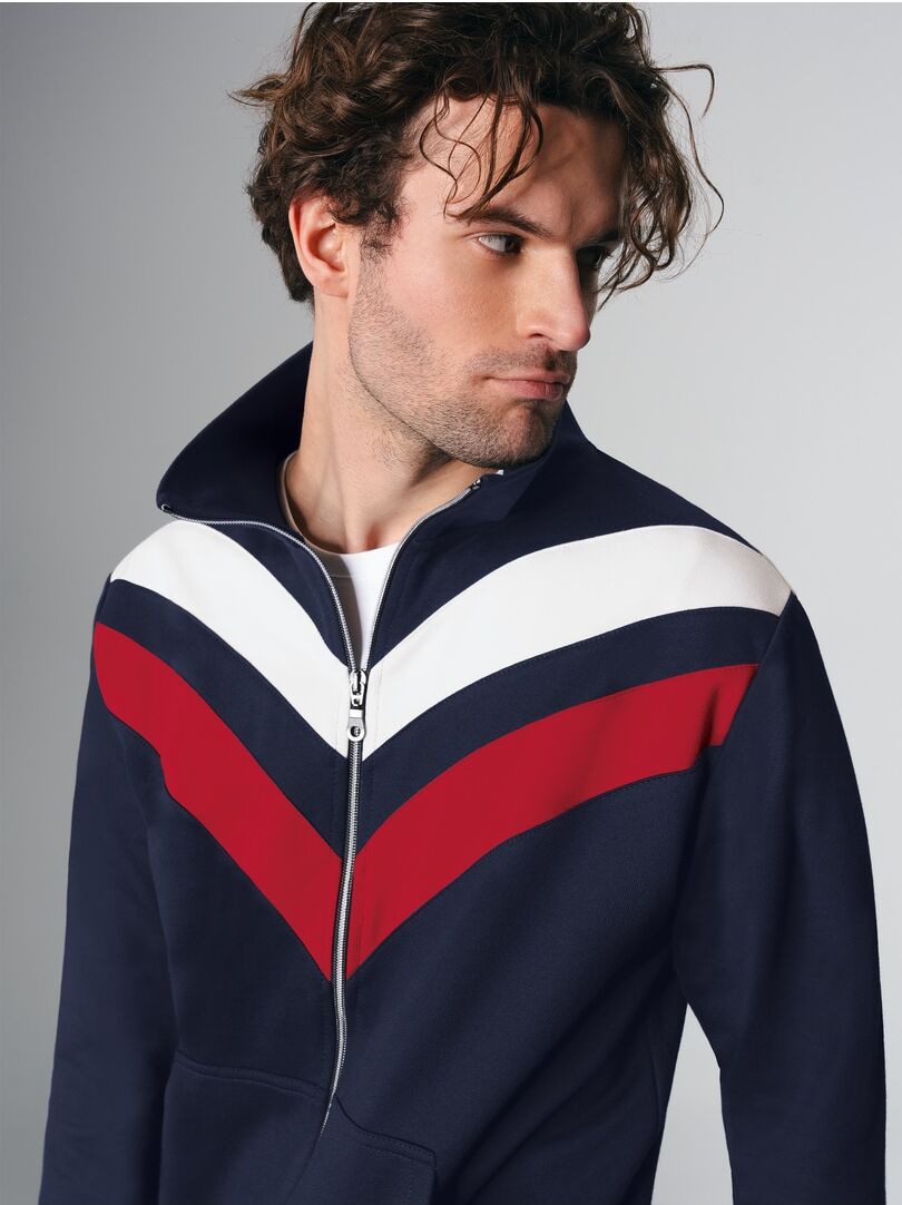 Sweatjacke TRIGEMA "TRIGEMA Sweatjacke mit praktischen Taschen", Herren, Gr. XL, blau (navy), Sweatware, 70% Baumwolle, 30% Polyester, ohne Ausschnitt, Sweatjacken Sweatjacke navy XL