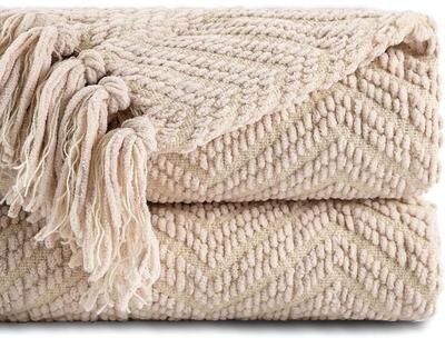 Uplift Picks Battilo Chenille Knit Throw Blanket Soft Thick Decorative Sofa Throw beige 152x203cm