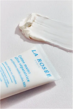 LA ROSÉE Crema de Mano Ultra Reparadora con plantas medicinales