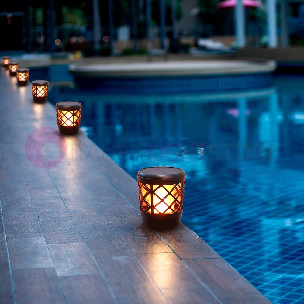 Flame Torcia A Led Effetto Fiamma Con Pannello Solare Ip65