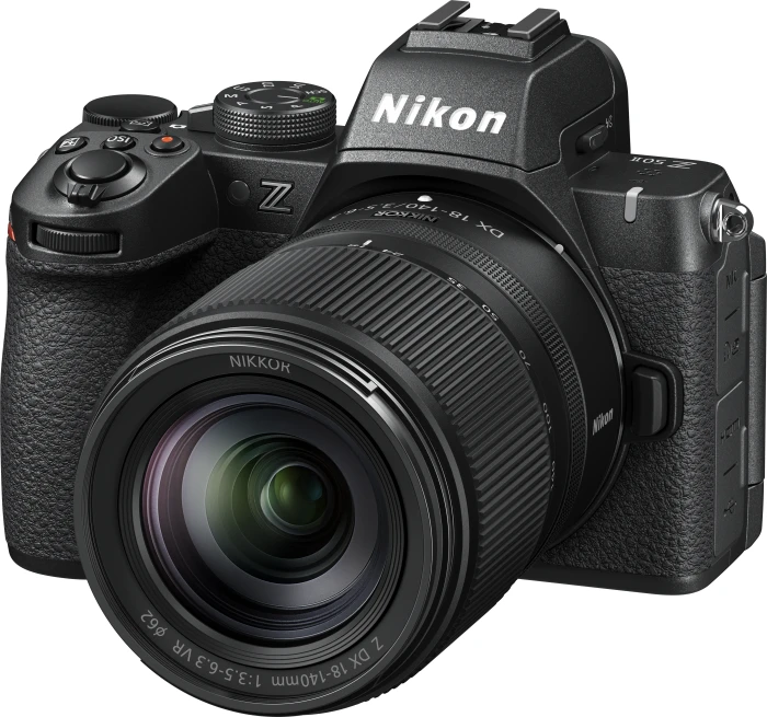 Nikon Z50 II + Z DX 18-140mm f/3.5-6.3 VR