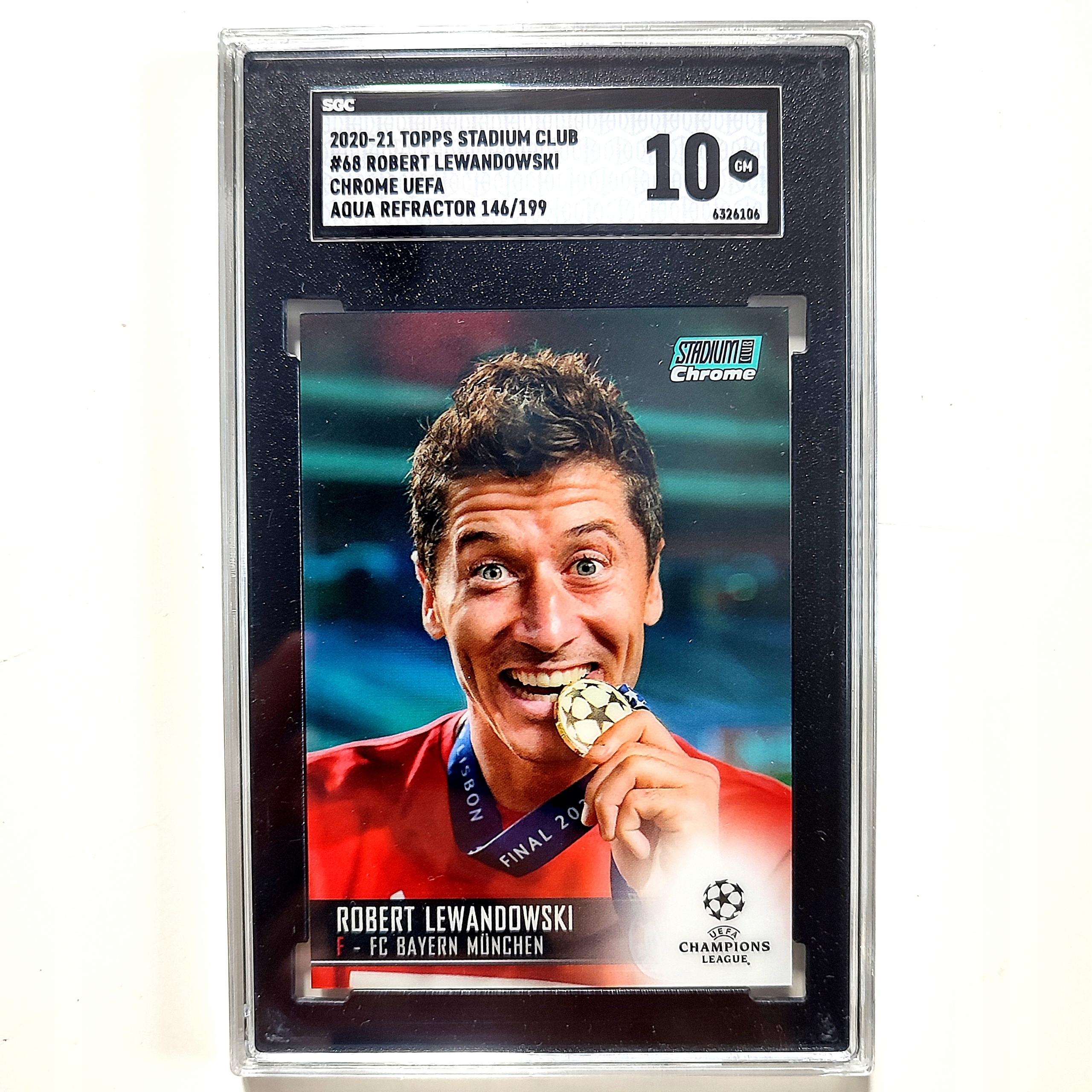 Topps Stadium Chrome card - Robert Lewandowski, Bayern Munich - /199 - SGC 10
