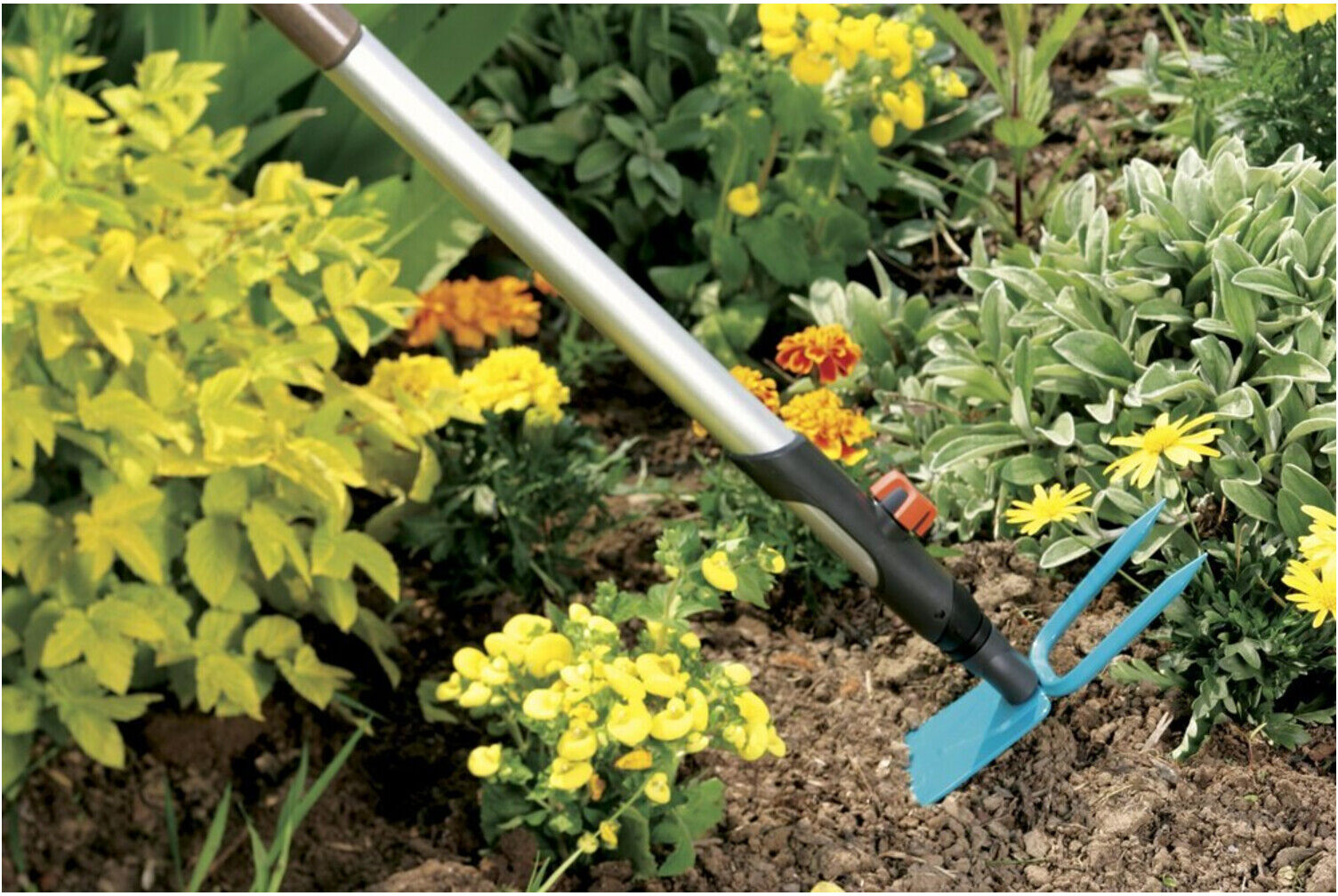 Gardena CS.-Gartenhacke flachform 7,5 cm breit, 2 Zinken (03218-20)