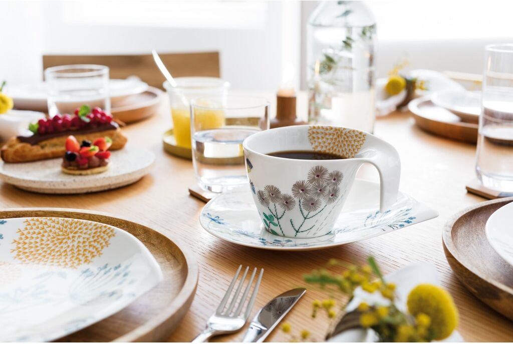 Untertasse VILLEROY & BOCH "Frühstücksuntertasse Flow 21 x 18 cm weiß", weiß, Speiseteller, Untertasse