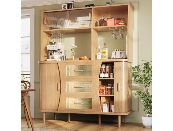 BXEYXE Hochwertiger Buffetschrank mit Rattanoptik & Glasschiebetüren, 174,5cm hoher Küchenschrank mit Stauraum, Naturholz-/Nussbaum-Optik, belastbar bis 60kg