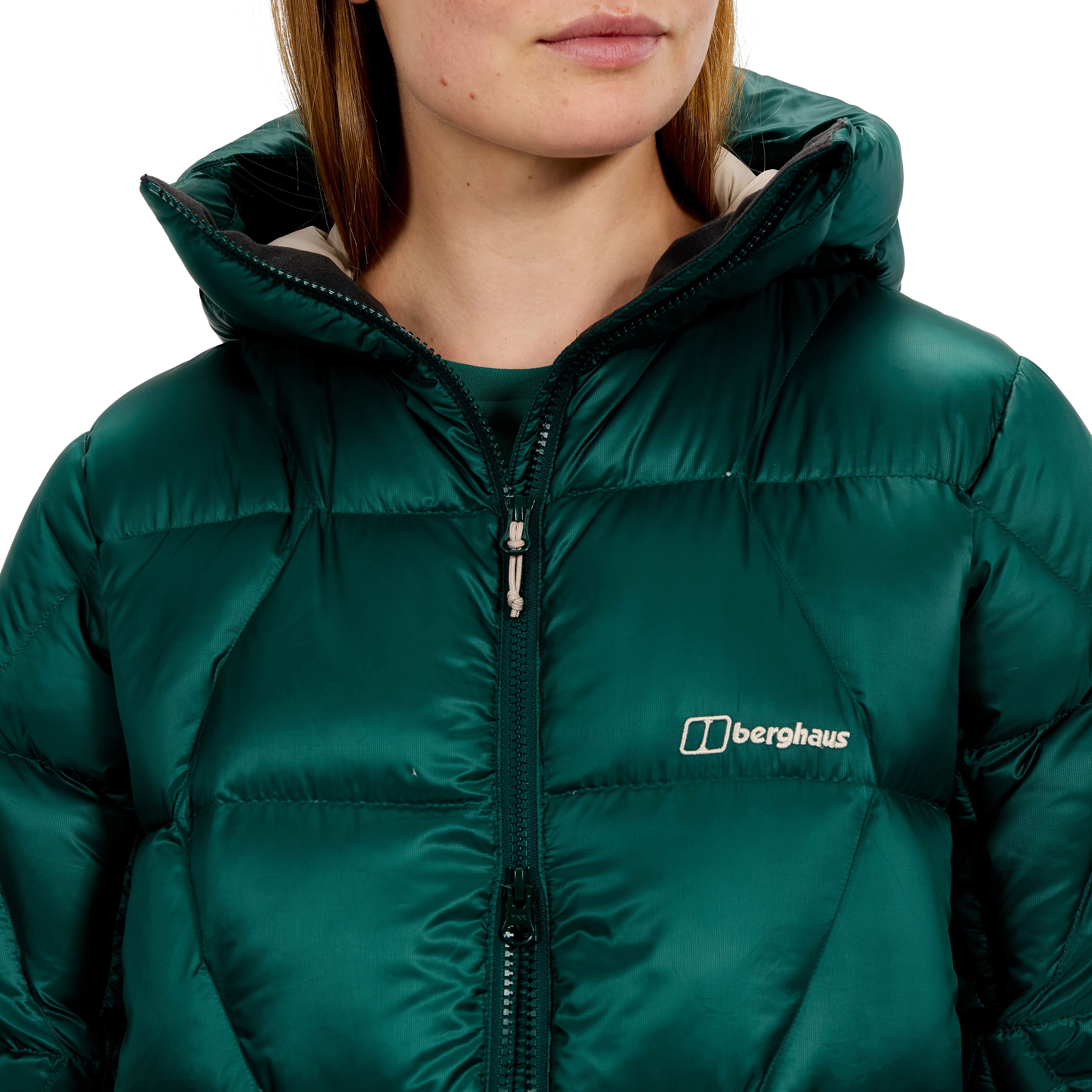 Daunenjacke BERGHAUS "EXPLORER LONG DOWN JACKET", Damen, Gr. XL, off peak, Obermaterial: 100% Polyester. Futter: 100% Polyamid. Wattierung: 100% Daunen, Jacken Daunenjacke, mit verstellbarer Kapuze, aus Pertex Quantum-Material off peak XL