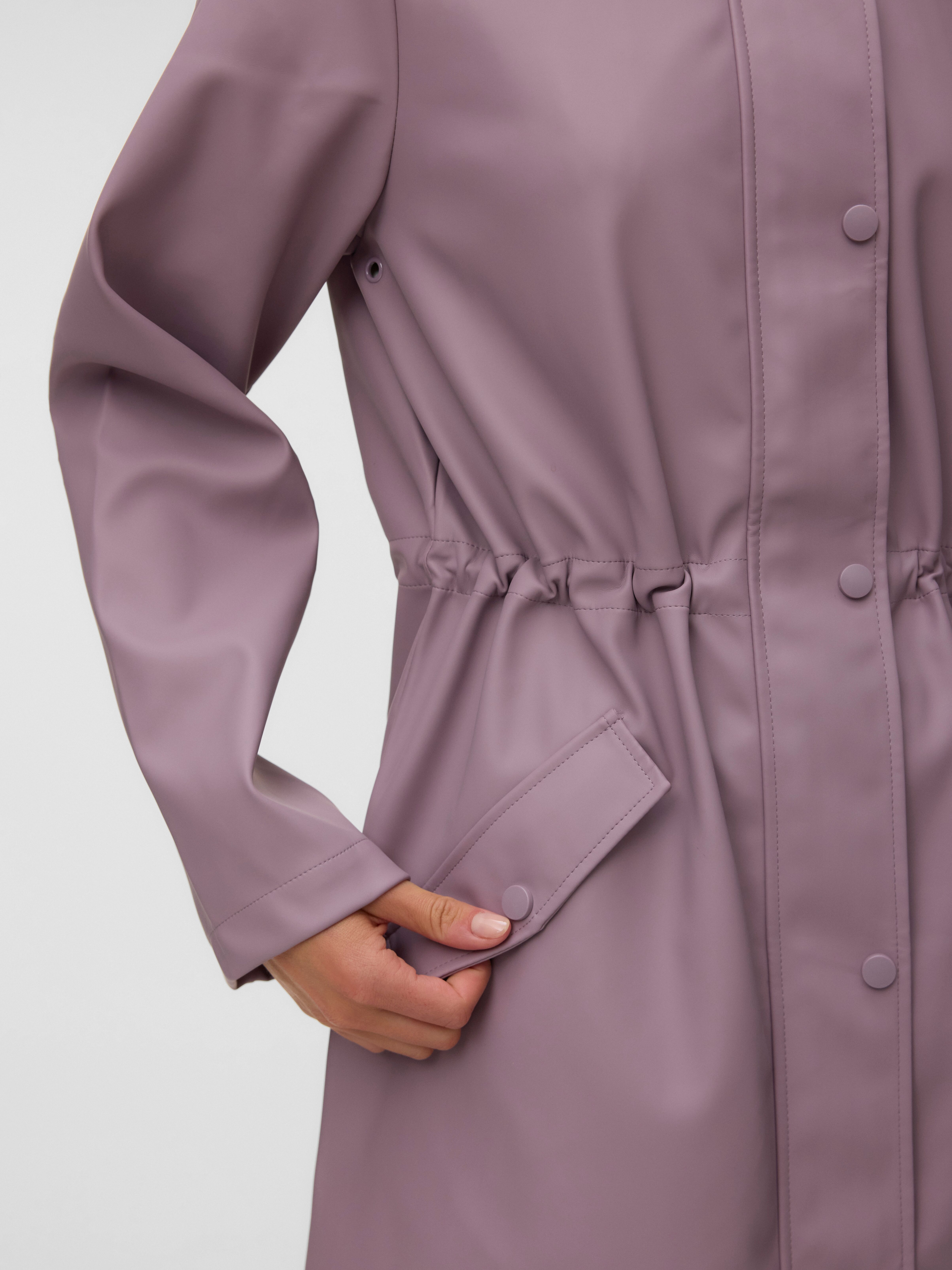 Regenjacke VERO MODA "VMMALOU COATED JACKET", Damen, Gr. S, lila (elderberry), Web, Obermaterial: 100% Polyester, unifarben, Po-bedeckend, Jacken Regenjacke, wasserabweisende Beschichtung elderberry S