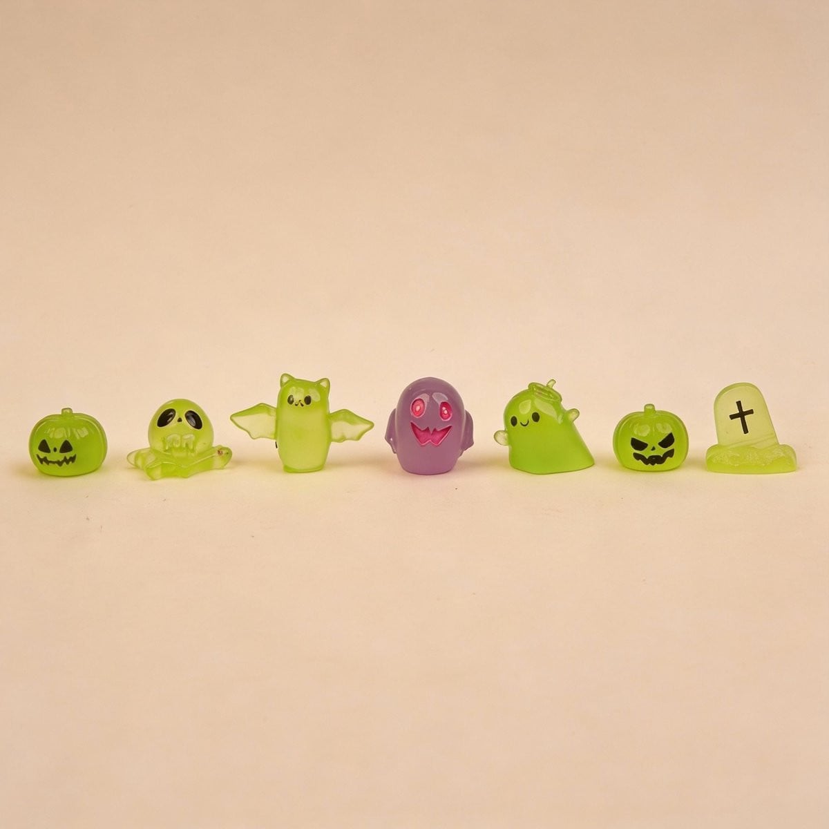 Spooky Squad Halloween Decoratieve Miniatuur Figuren - Glow in the Dark - 7 stuks - Hoogte: 1 - 2 cm