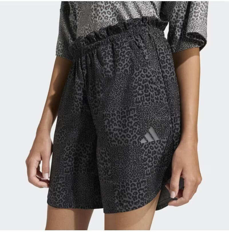 Pantalón Corto Deportivo Adidas 8 Años Mujer