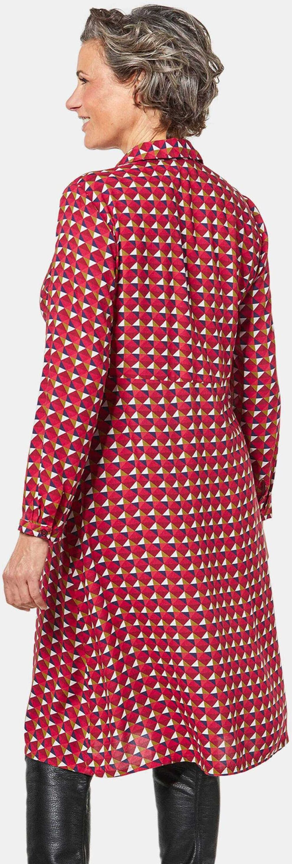 Druckkleid GOLDNER "Kurzgröße Bequemes Freizeitkleid in modischem Druck", Damen, Gr. 22, K-Gr, rosa (teerose, gemustert), Obermaterial: 100% Viskose CV., figurumspielend, Manschette, Kleider Druckkleid, Ohne