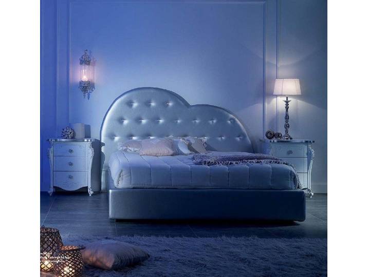 JVmoebel Bett Italienisches Holzdesignbett mit Kristallverzierungen und Bettkasten (1-tlg., Bett), Made in Italy