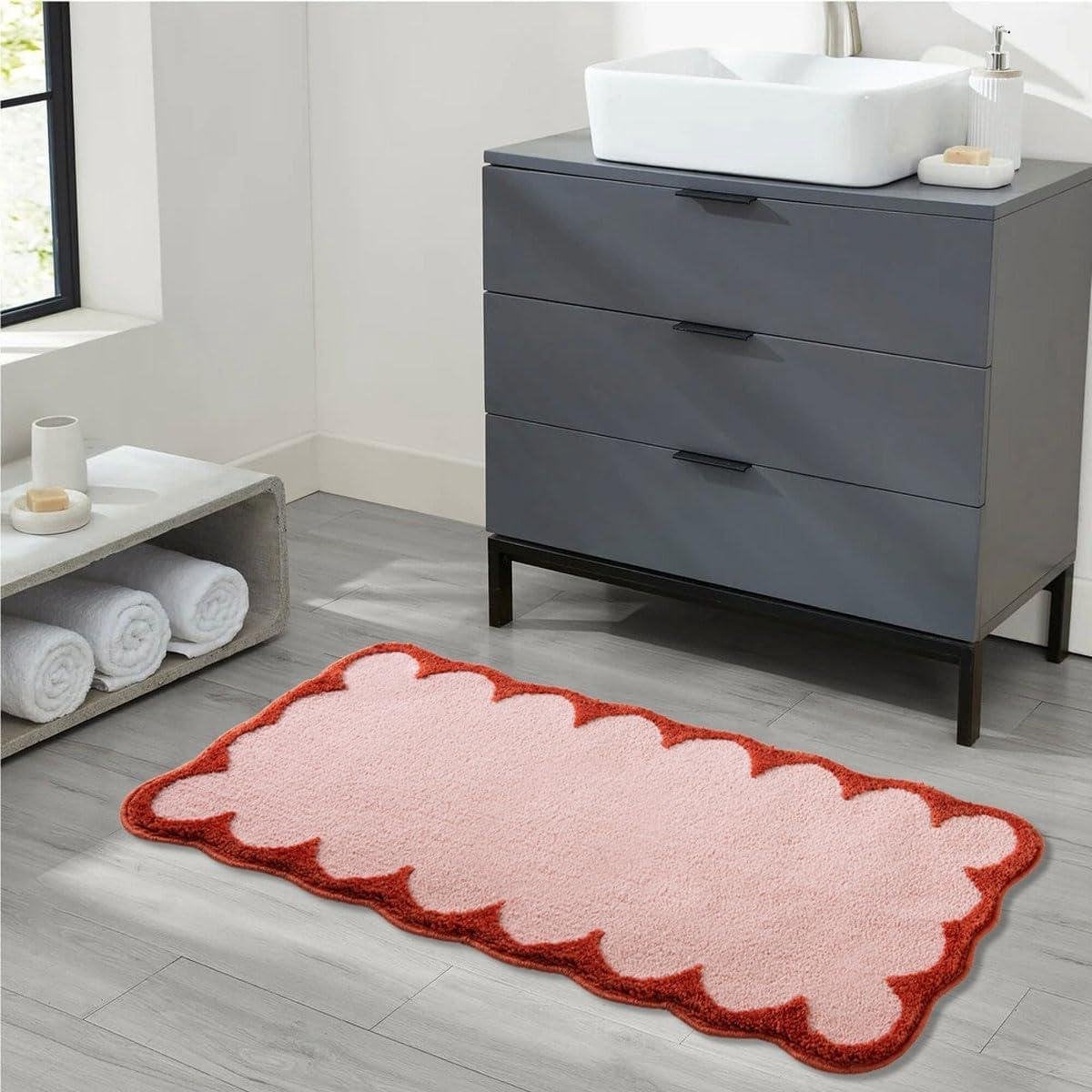 Roze Badkamer Runner - Lange badmat met geschulpte rand - 51 x 119 cm