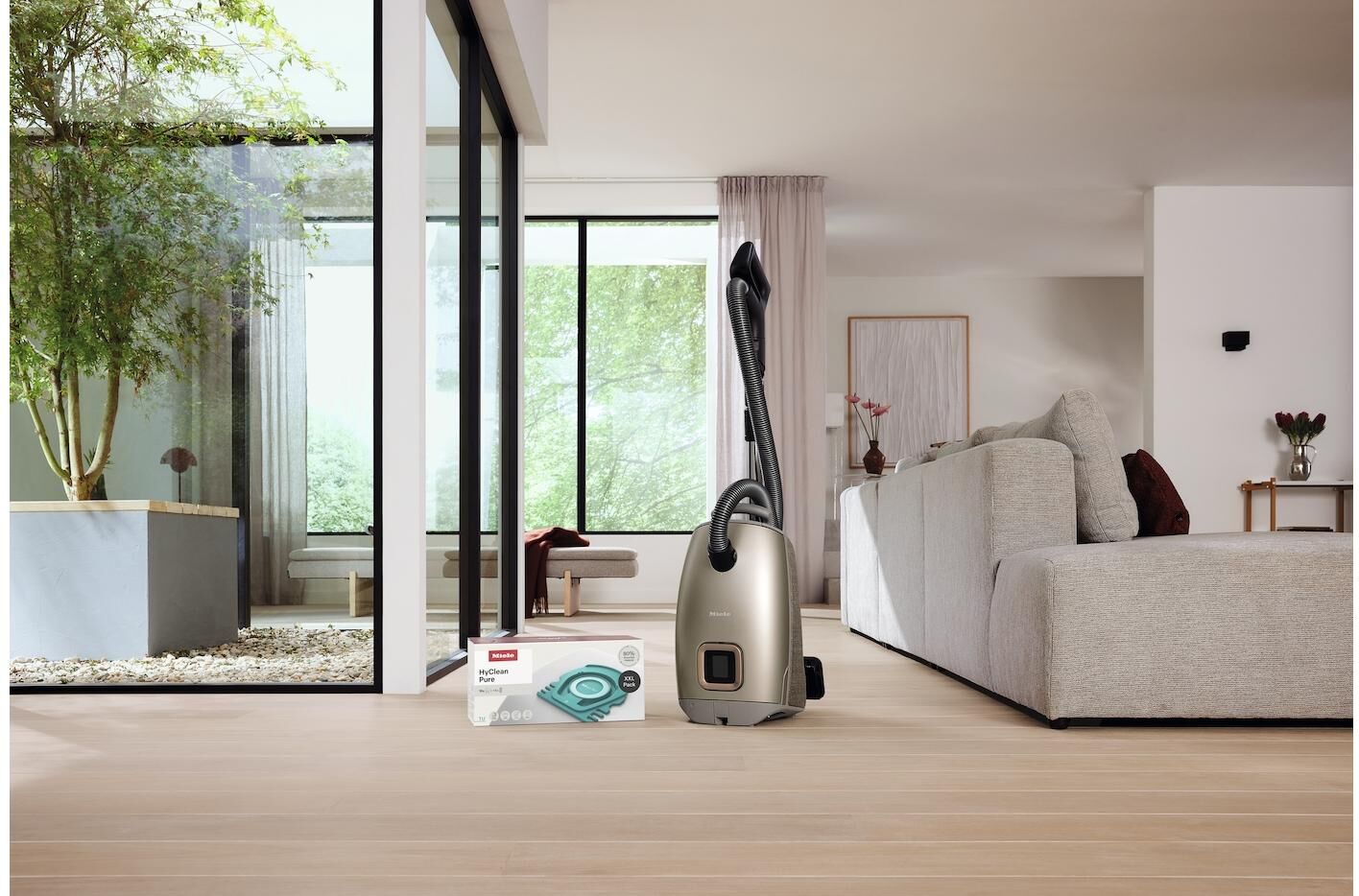 Miele Staubsaugerbeutel "XXL-Pack TU HyClean Pure 16 Stück", grün (weiß), Staubbeutel, Staubsaugerbeutel weiß Einheitsgröße