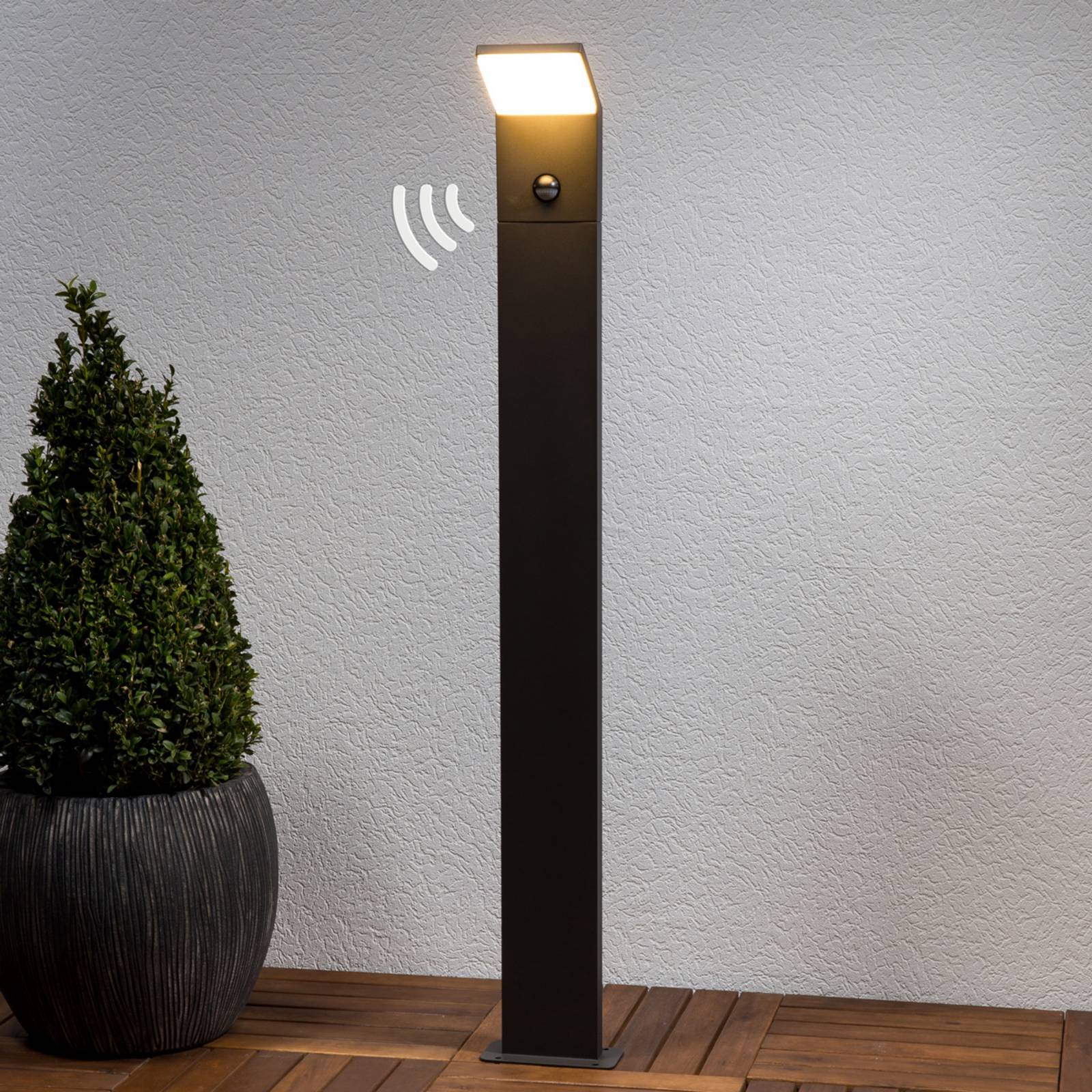 Lucande LED path light Nevio, sensor, 100cm, anthracite NEVIO, Black, Aluminium, Modern, Outdoor lights with Sensor