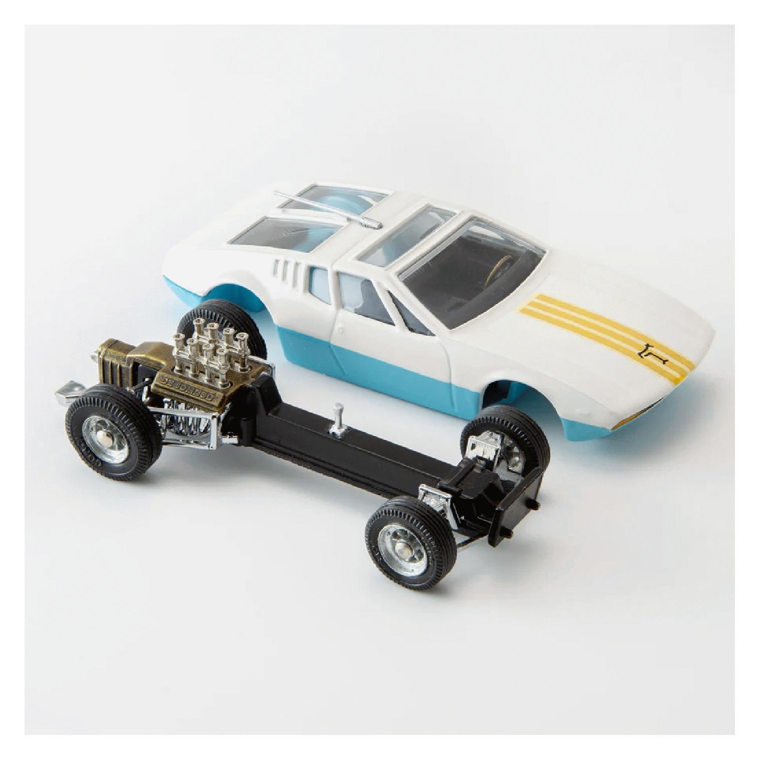 Corgi Ghia 5000 Mangusta with De Tomaso Chassis (CD54321008)