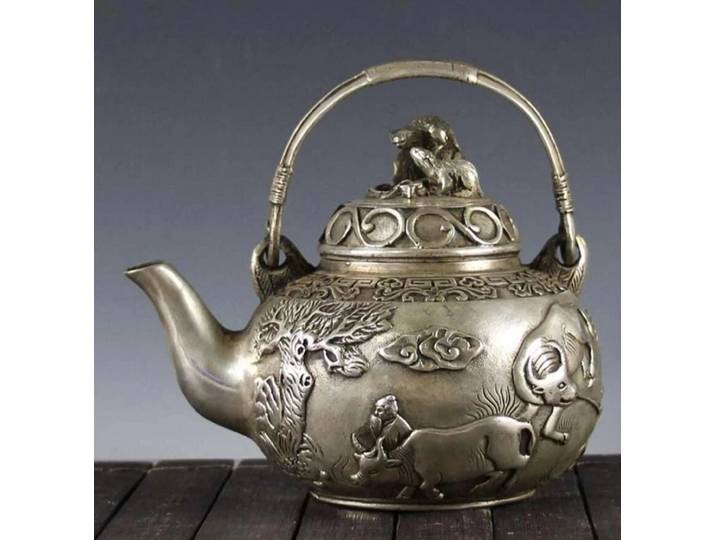 Théière artisanale en cuivre blanc, statue en cuivre, pot de buffle décoratif