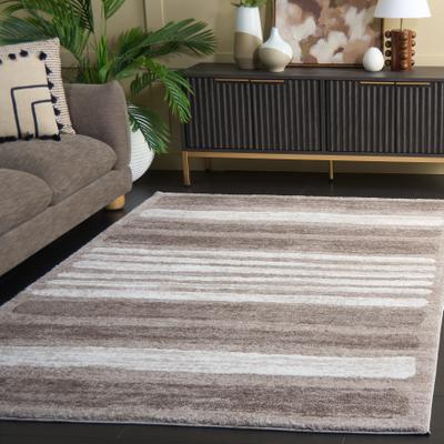 SAFAVIEH Northport Cecille Rug