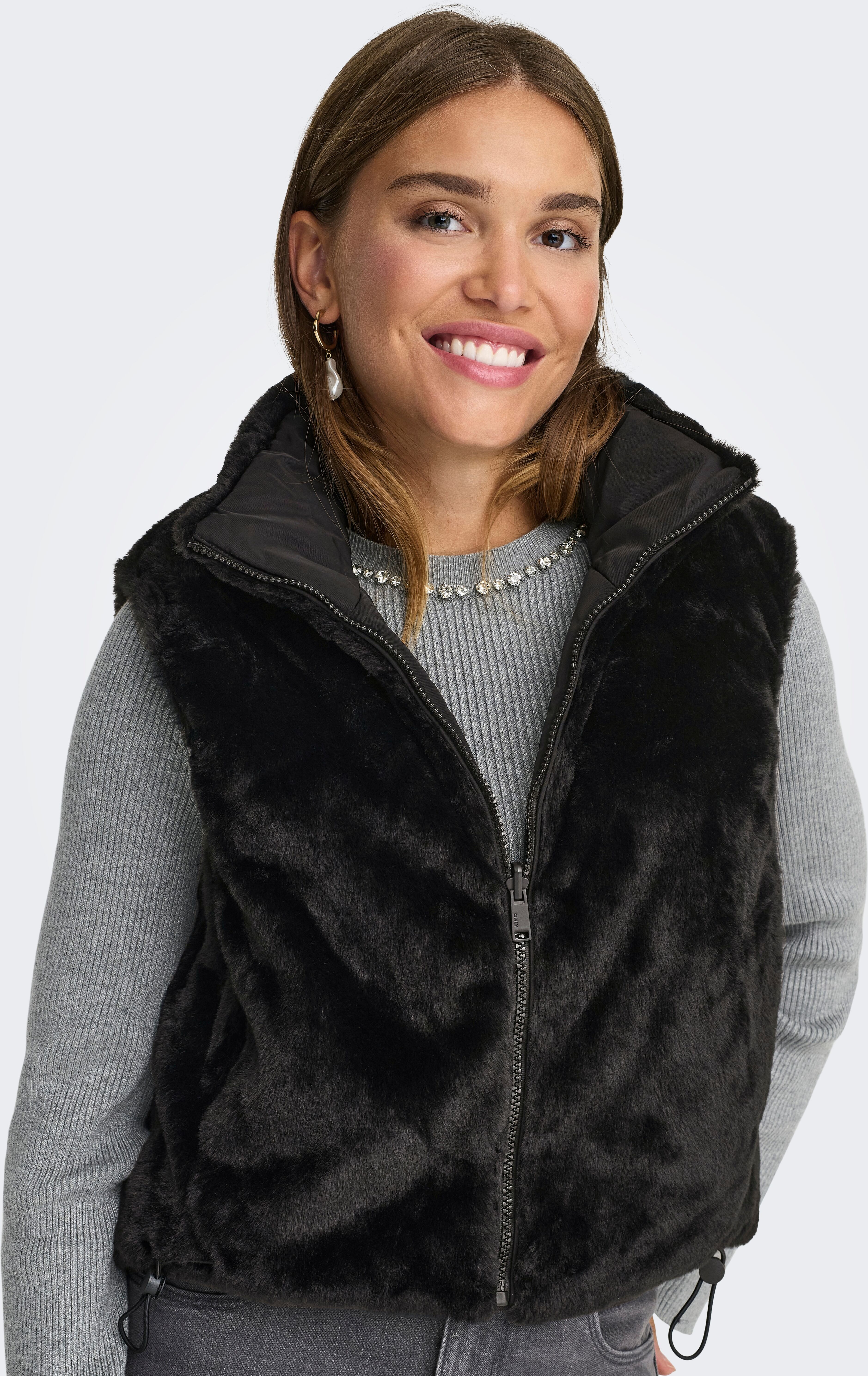 Plüschweste ONLY "ONLDANA FAUX FUR REV.WAISTCOAT OTW CC", Damen, Gr. M, schwarz, Plüsch, Obermaterial: 100% Polyester, unifarben, normal, Westen Plüschweste, Kunstfaser schwarz M