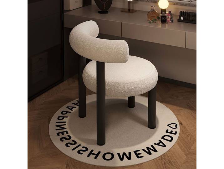 Chaise de maquillage nuage, Silhouette ronde en laine d'agneau affleurante, chaise de maquillage de chambre à coucher design avec Support d'oreiller ergonomique esthétique Cloud