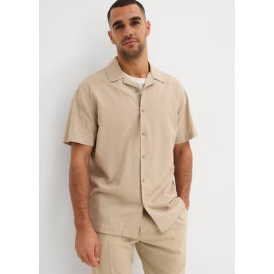 Kurzarmhemd BONPRIX, Herren, Gr. 41/42 (L), N-Gr, sand, Obermaterial: 55% Leinen, 45% Baumwolle, loose fit, Hemden, Lockerer Loose Fit, Reverskragen, aus Leinen-Mix, Kurzarm-Design