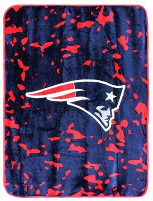 College Covers New England Patriots 50 x 60 Throw Blanket