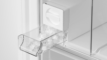 Siemens GS51NAWCV Stand Gefrierschrank noFrost LED-Beleuchtung varioZone iceTwister Wassertank EEK:C