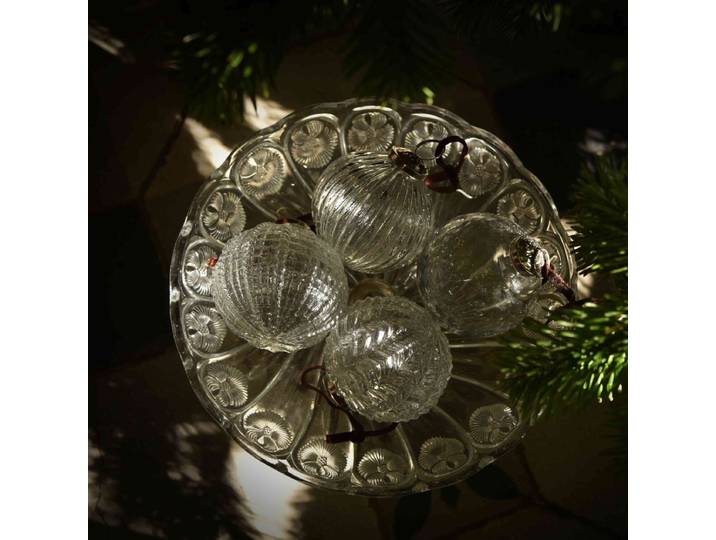 Set de 4 boules de Noël en verre transparent lien velours