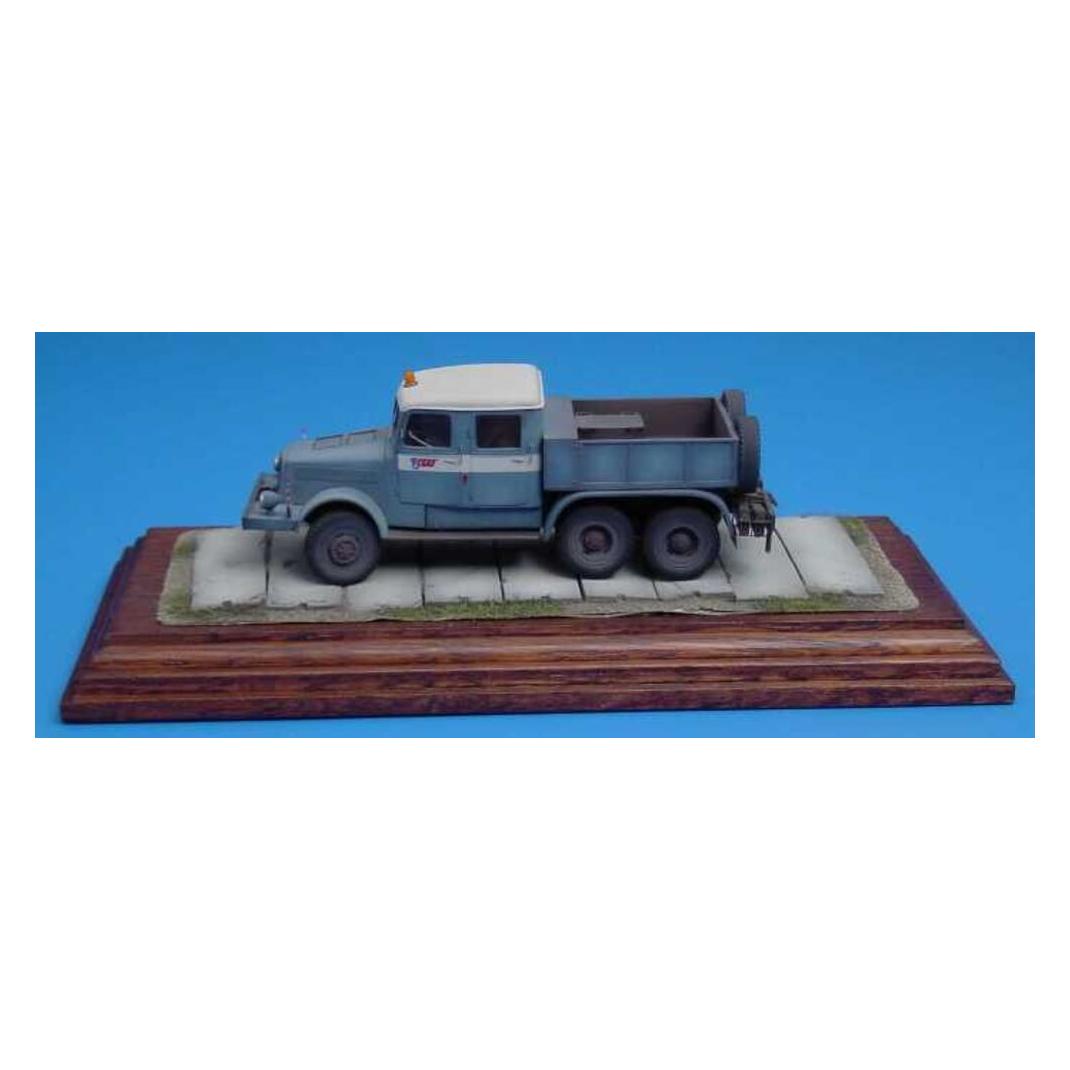 Hauler Tatra T141 (HLR87027)