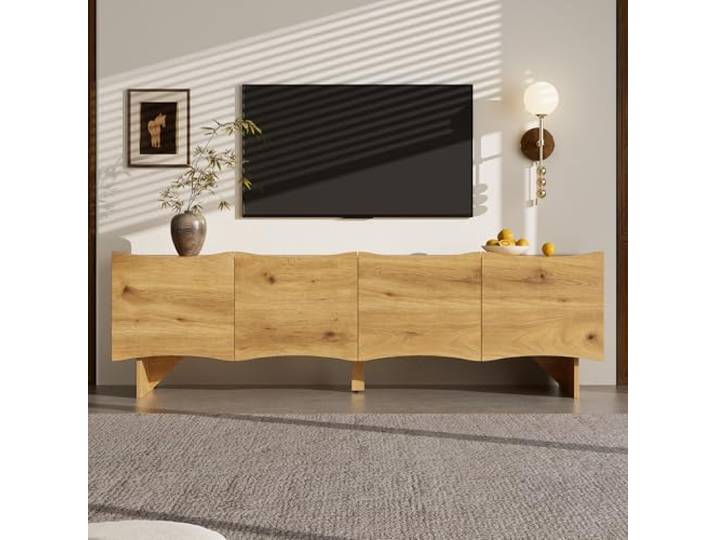 BTM Moderner TV-Schrank mit Wellenmuster – 155 cm Medienkonsole mit Stauraum, Vier Türen und Kabeldurchführungen in Holzoptik, stilvolles Design für Wohnzimmer