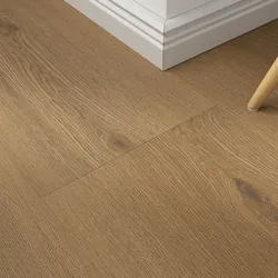 Klick-Vinyl Eiche Royal Caramel – inkl. Dämmung & Fußleisten