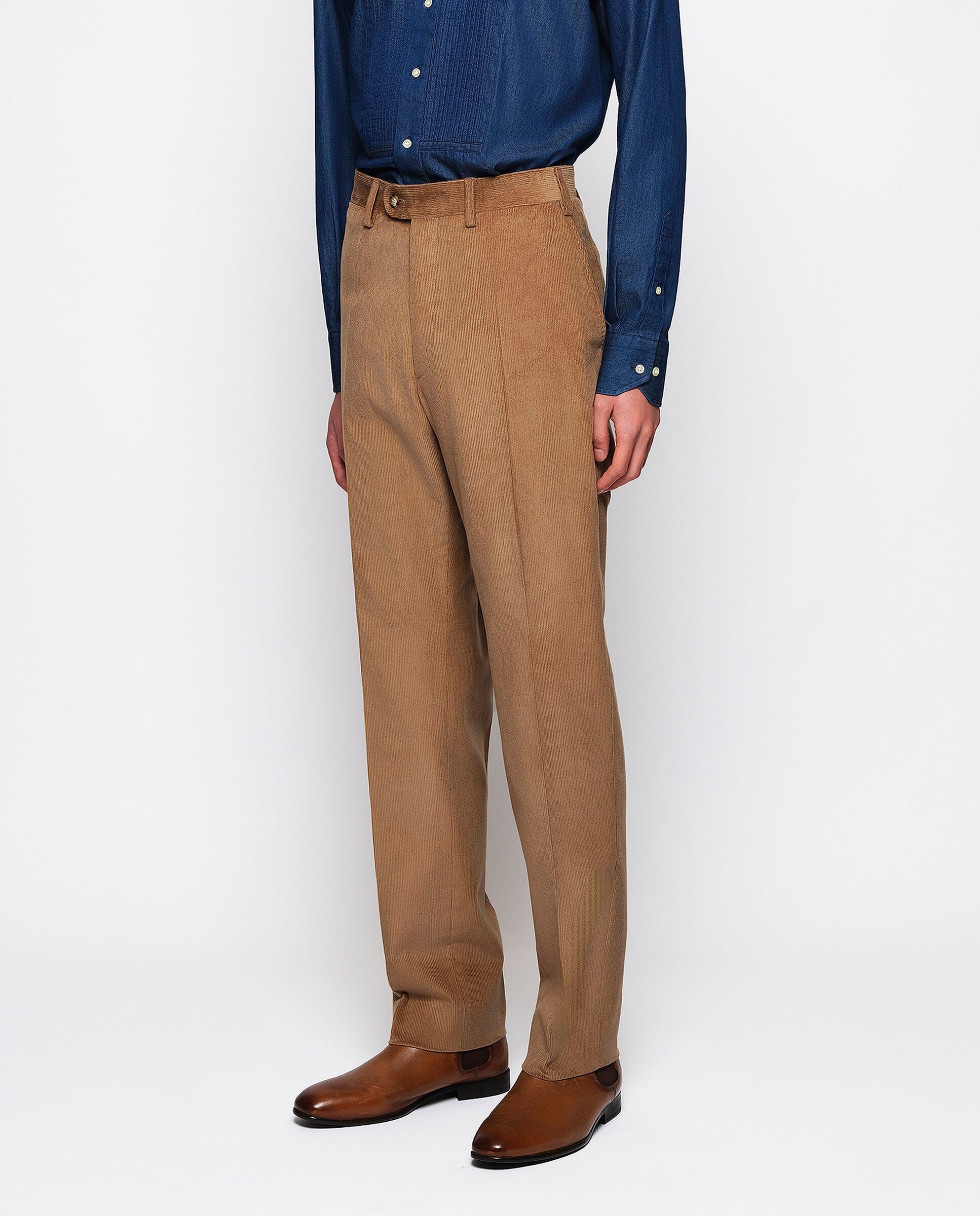MIRTO Pantalón de pana regular fit tostado-48 Hombre