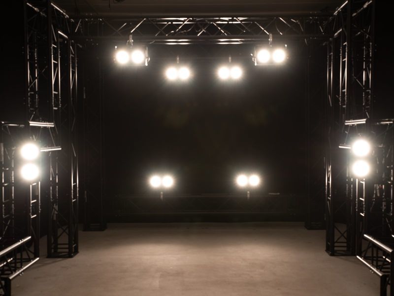 EuroLite Audience Blinder 2x100W
