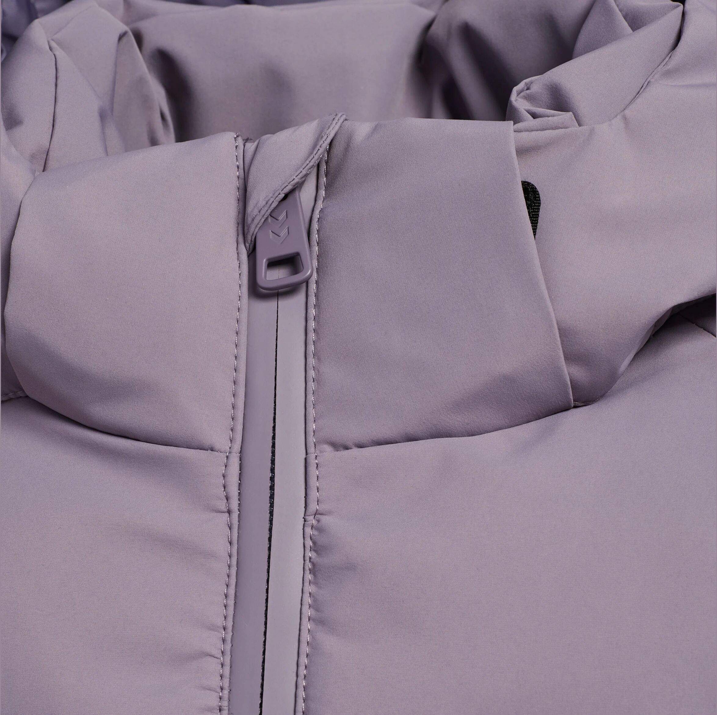 hummel® »Hmljr All Weather Puffer Jacket« - Unisex - Gr. 122 - lila
