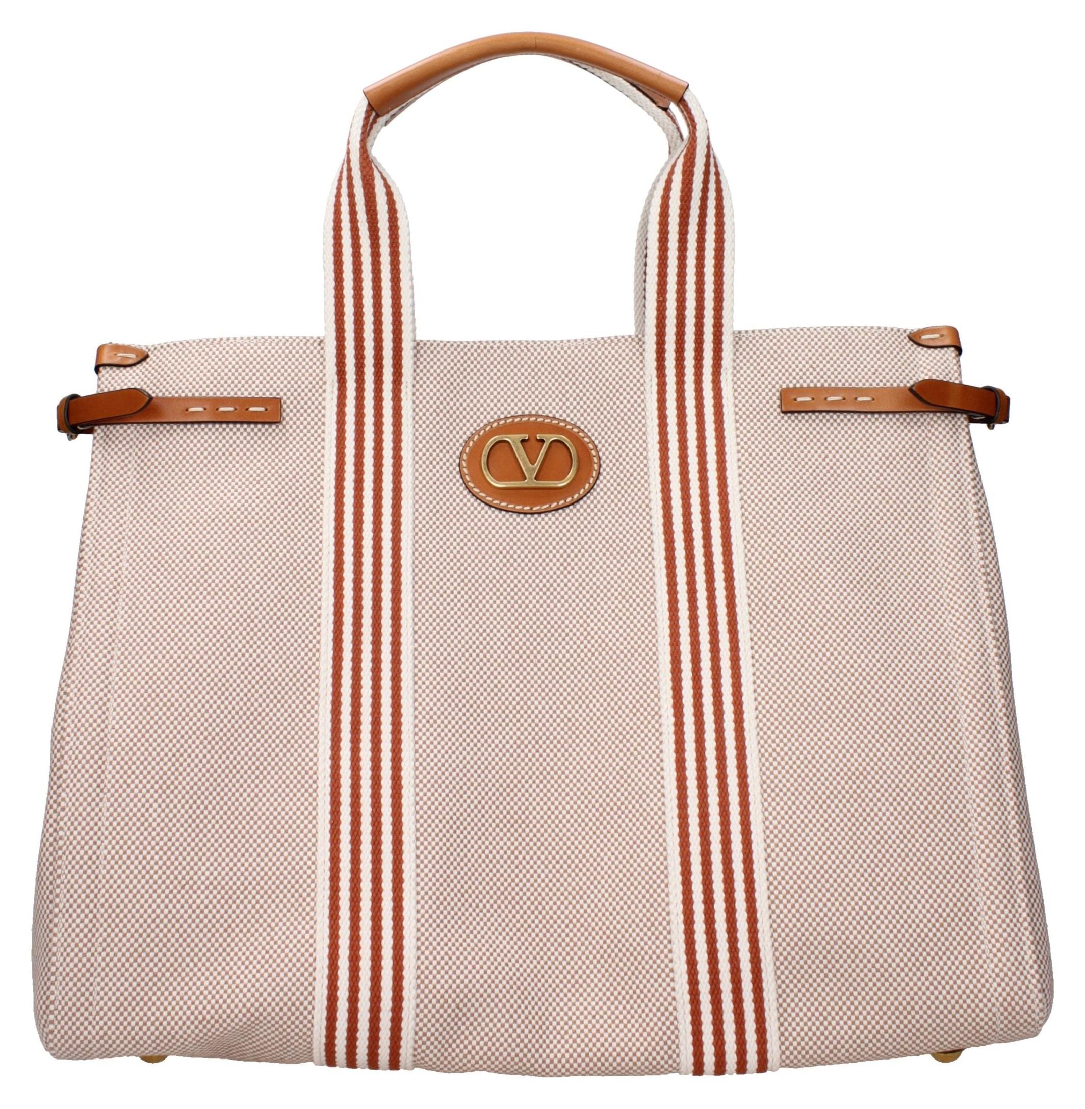 Valentino Garavani Handtasche aus Stoff in Beige