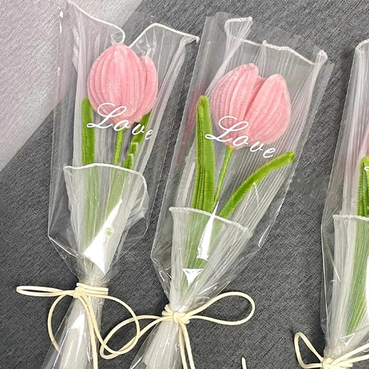 Handgehaakt boeket van 5 tulpen - Roze