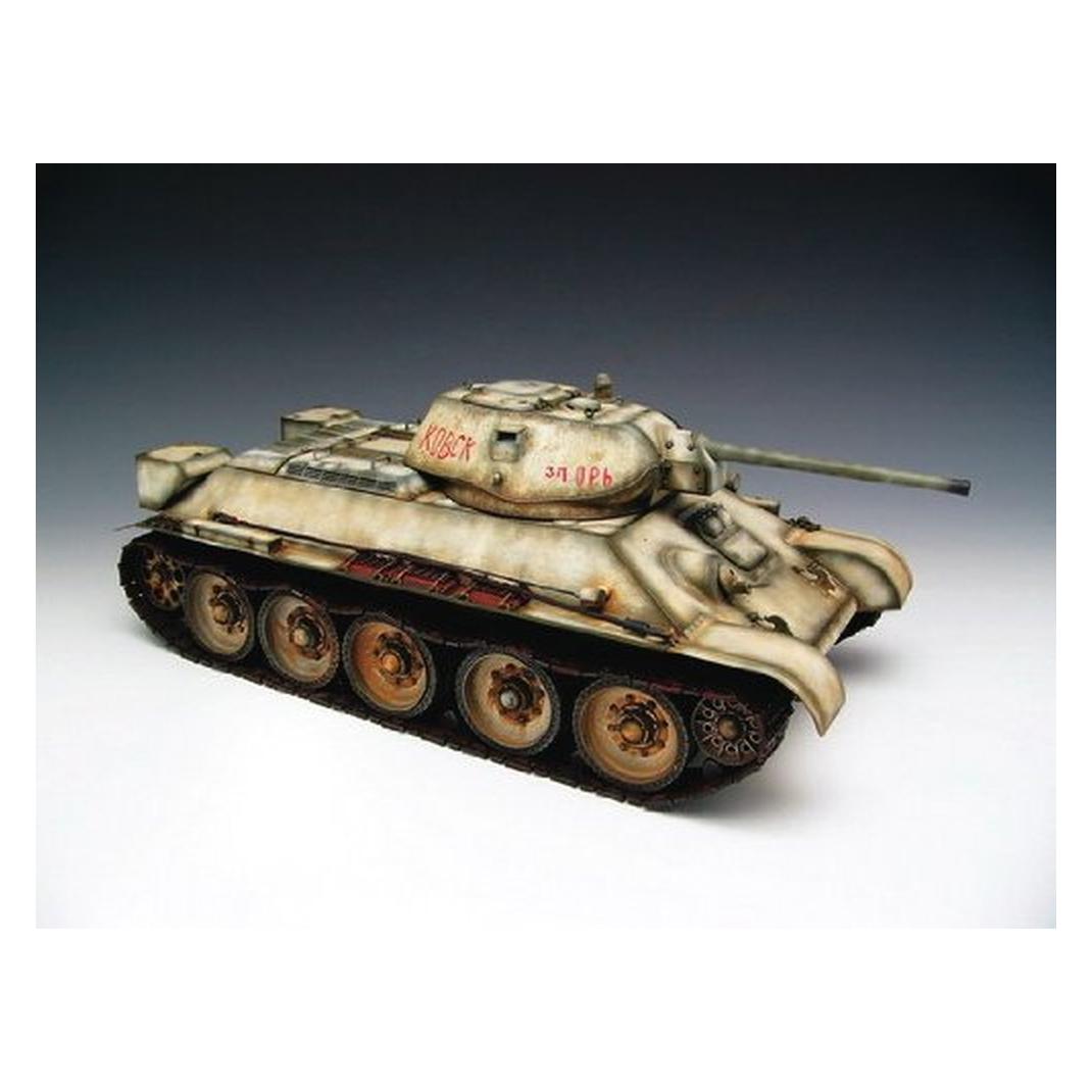Trumpeter T-34/76 Soviet Tank (1942) (00905)