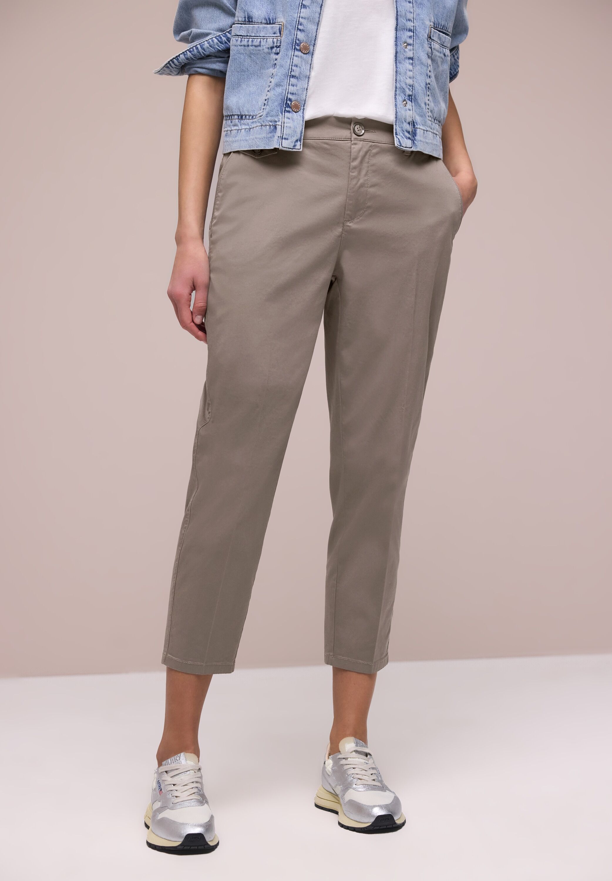 Chinohose STREET ONE, Damen, Gr. 44, Länge 28, beige (schwarz tumbled beige), Web, 97% Baumwolle, 3% Elasthan, unifarben, comfort fit normal, Hosen Chinohose, soft