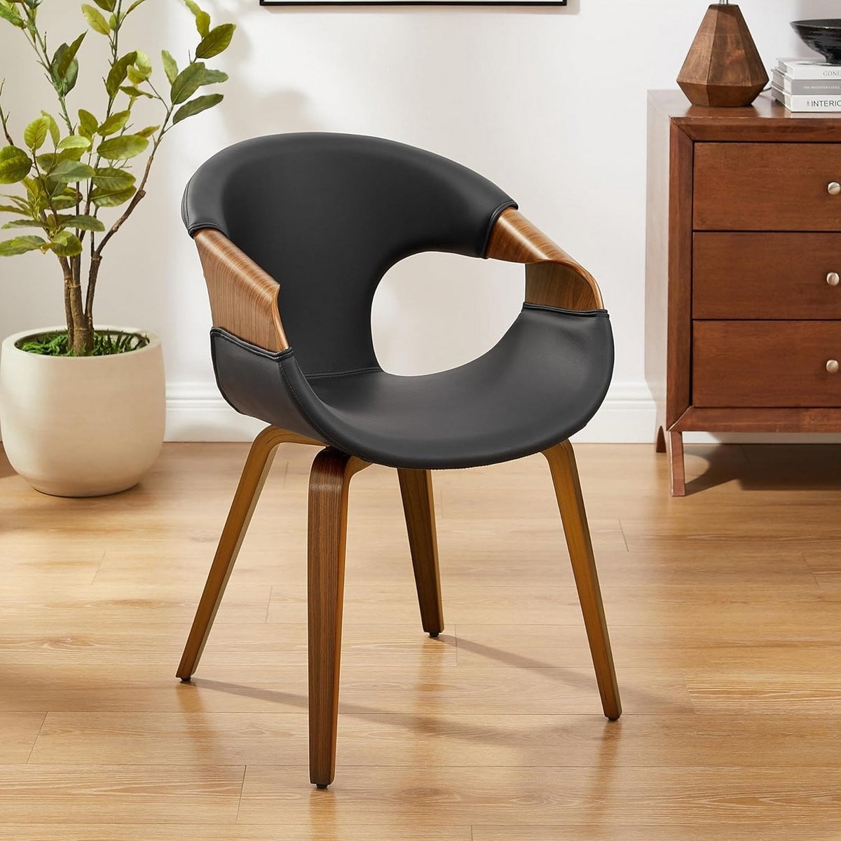 Moderne Eetkamerstoel Kunstleer met Walnoot Houten Poten Zwart