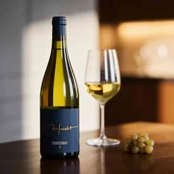 Weingut Aufricht 2023 Aufricht Chardonnay von alten Reben trocken 2024 Chardonnay Deutschland