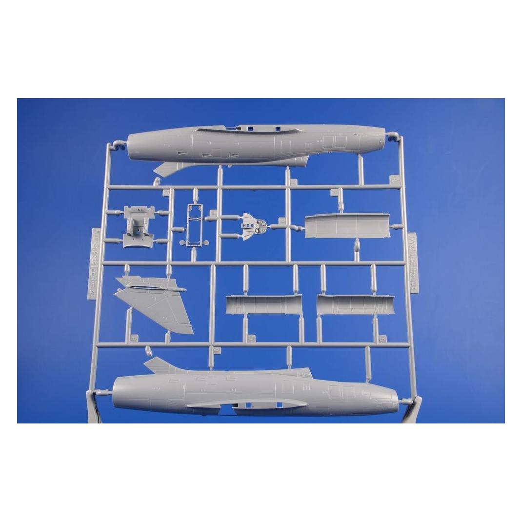 Special Hobby SMB-2 Super Mystere Duo Pack & Book (100-SH72417)