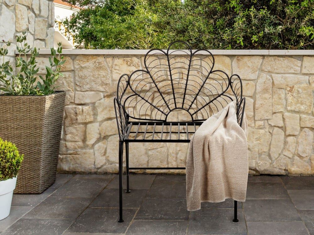 Beliani Chaise de jardin métal noir Noir 49x91x71cm