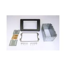 44.374 2-DIN Radioblende