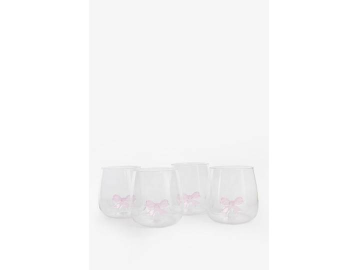 Waterglazen met roze strikje