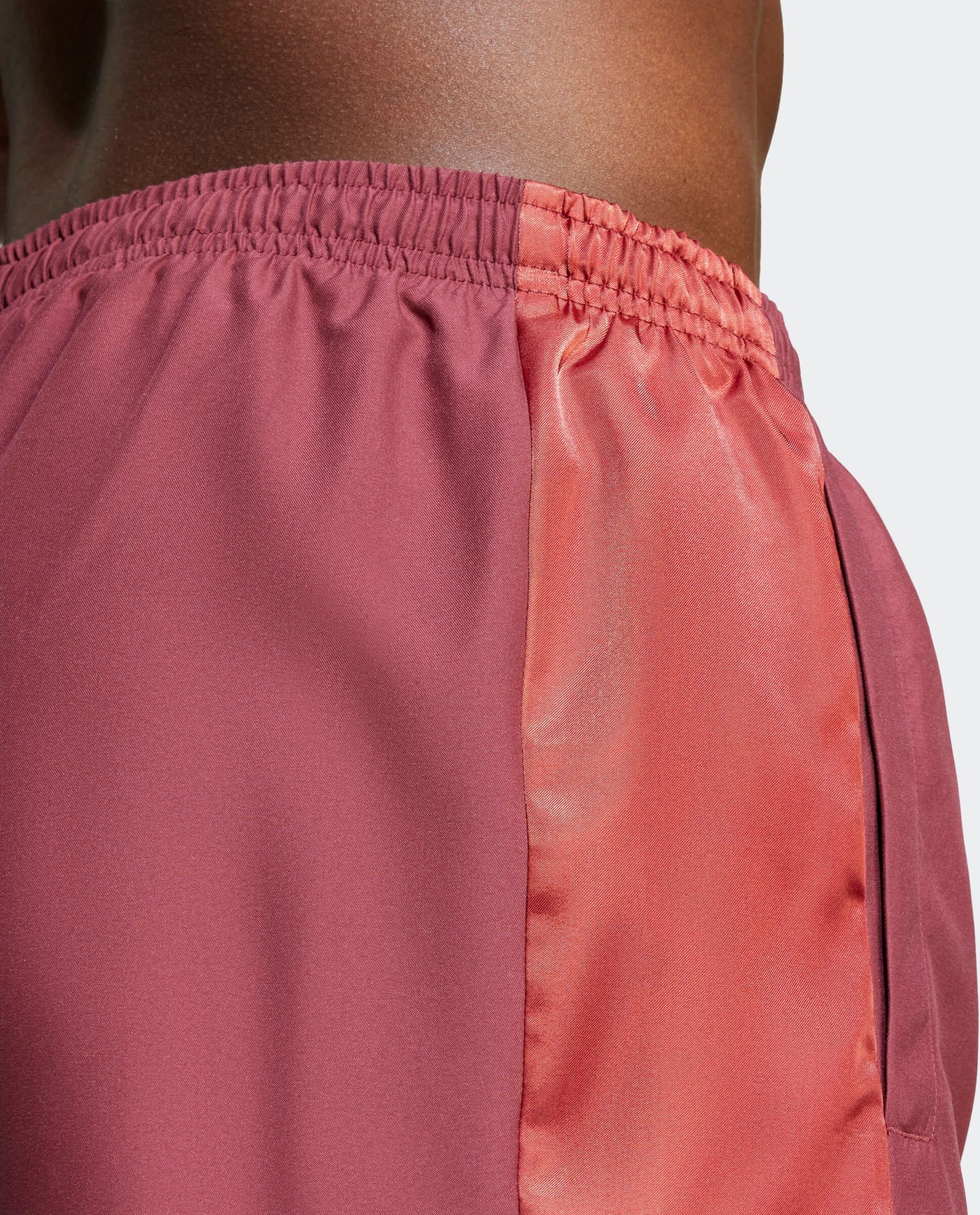 Badehose ADIDAS PERFORMANCE "ADICOLOR 5-INCH", Herren, Gr. S, N-Gr, rot (shadow rot), Obermaterial: 100% Polyester, Badehosen Badehose shadow rot S, N-Gr