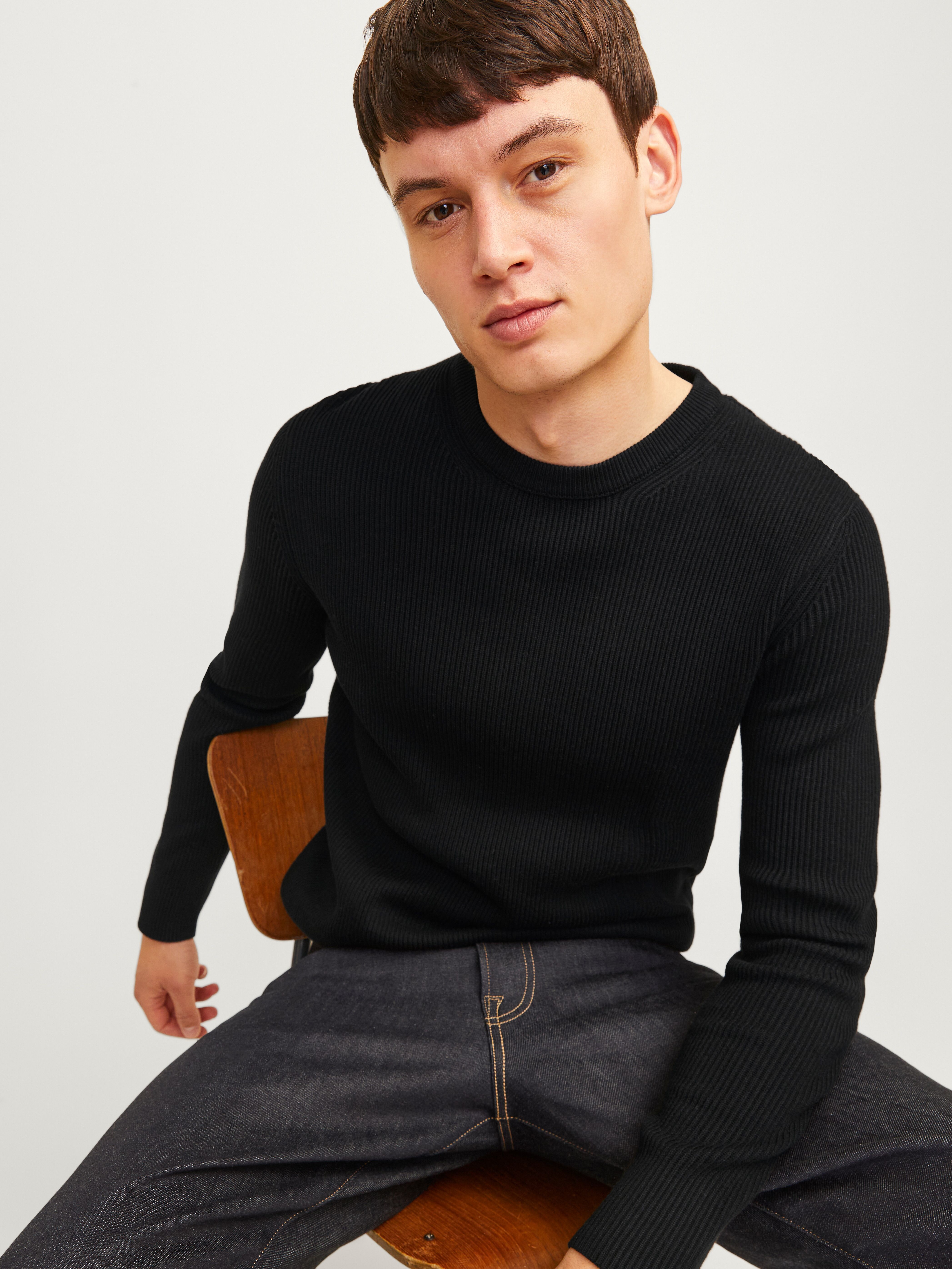 Rundhalspullover JACK & JONES "JJEPERFECT – Pullover mit pflegeleichter Qualität, Structure Fit", Herren, Gr. XS, schwarz, Strick, Obermaterial: 50% Baumwolle, 50% Polyester, unifarben, hüftbedeckend, Rundhals, Bündchen, Pullover Rundhalspullover, unifarb