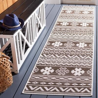 SAFAVIEH Havana Borghild Geometric Indoor/ Outdoor Waterproof Rug