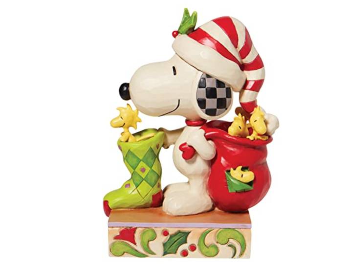 Enesco Peanuts von Jim Shore Snoopy mit Woodstocks und Einer Strumpffigur, 17,8 cm, Mehrfarbig